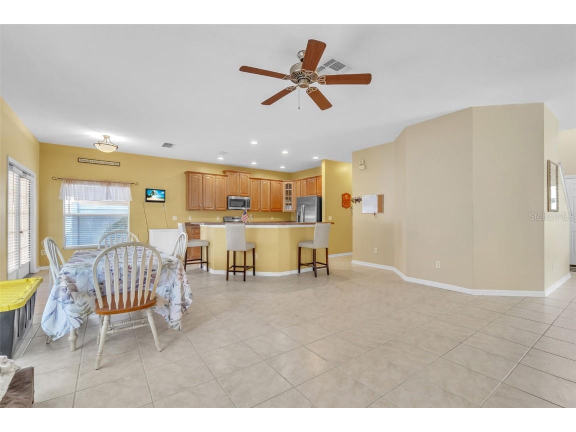 8832 Palisades Beach Avenue Orlando FL 32829 O6340287 image8