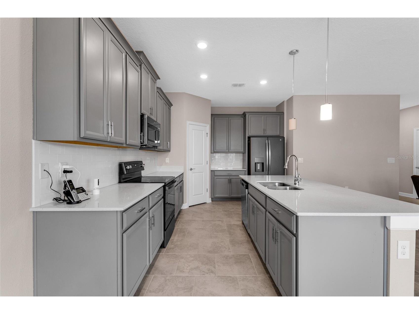 8833 Beth Page Lane Davenport FL 33896 S5150721 image4