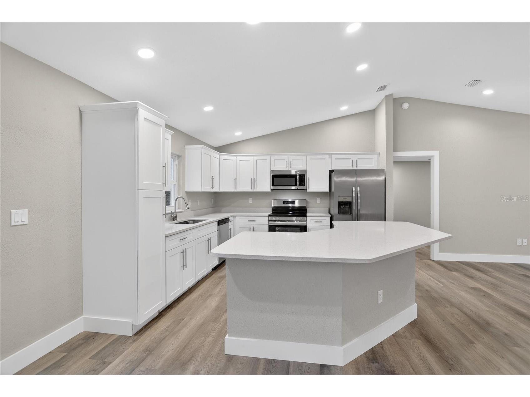 8833 N Spartan Drive Citrus Springs FL 34433 OM716775 image14
