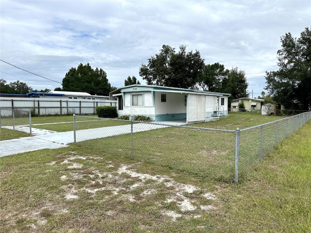 8833 SE 143rd Lane Summerfield FL 34491 OM666206 image1
