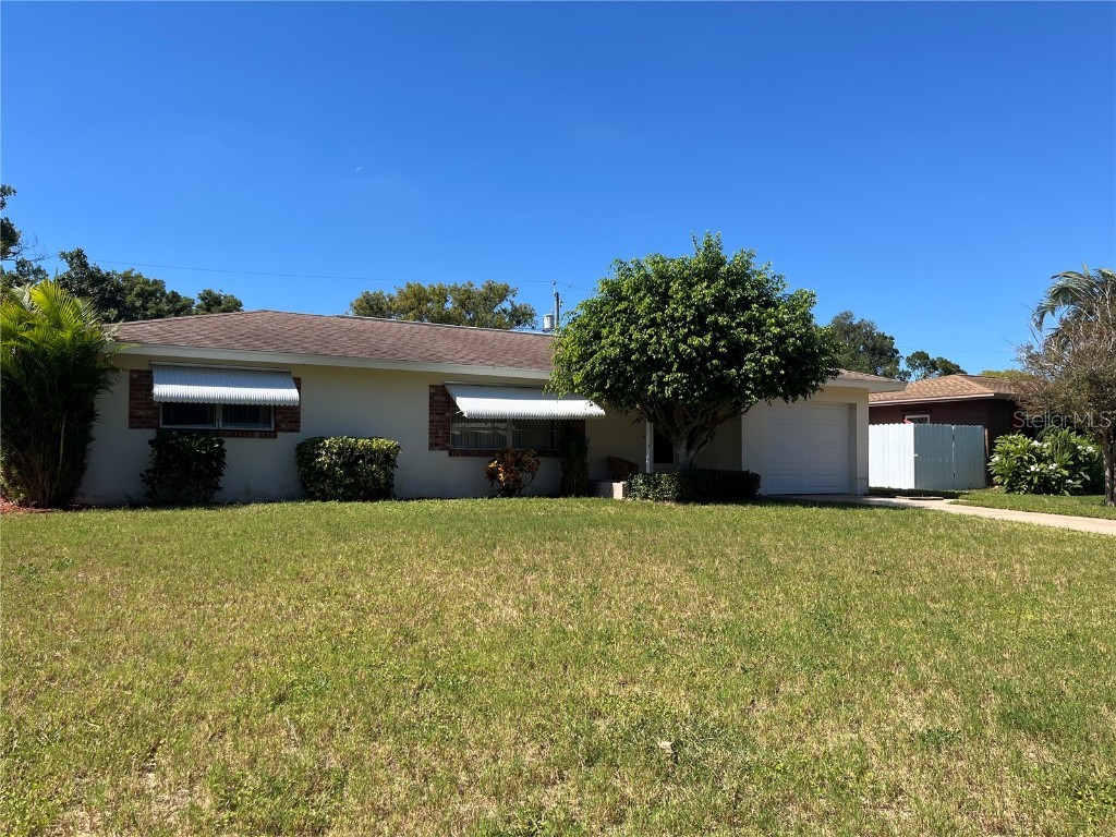 8834 108th Lane Seminole FL 33772 TB8437558 image1