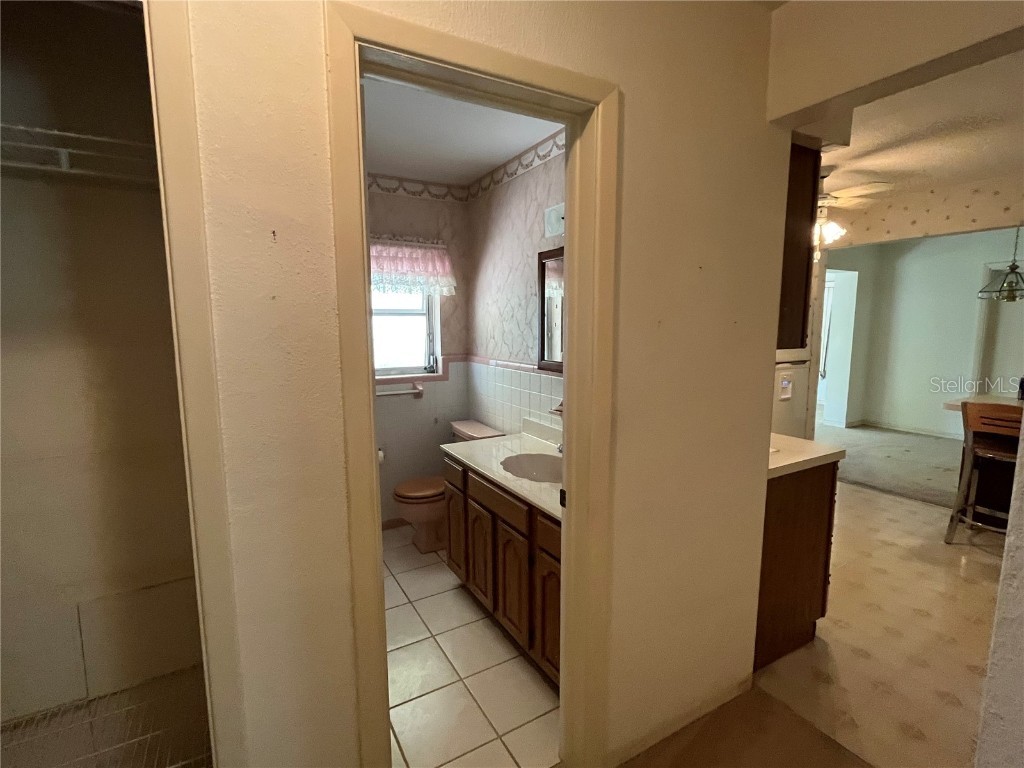 8834 108th Lane Seminole FL 33772 TB8437558 image25