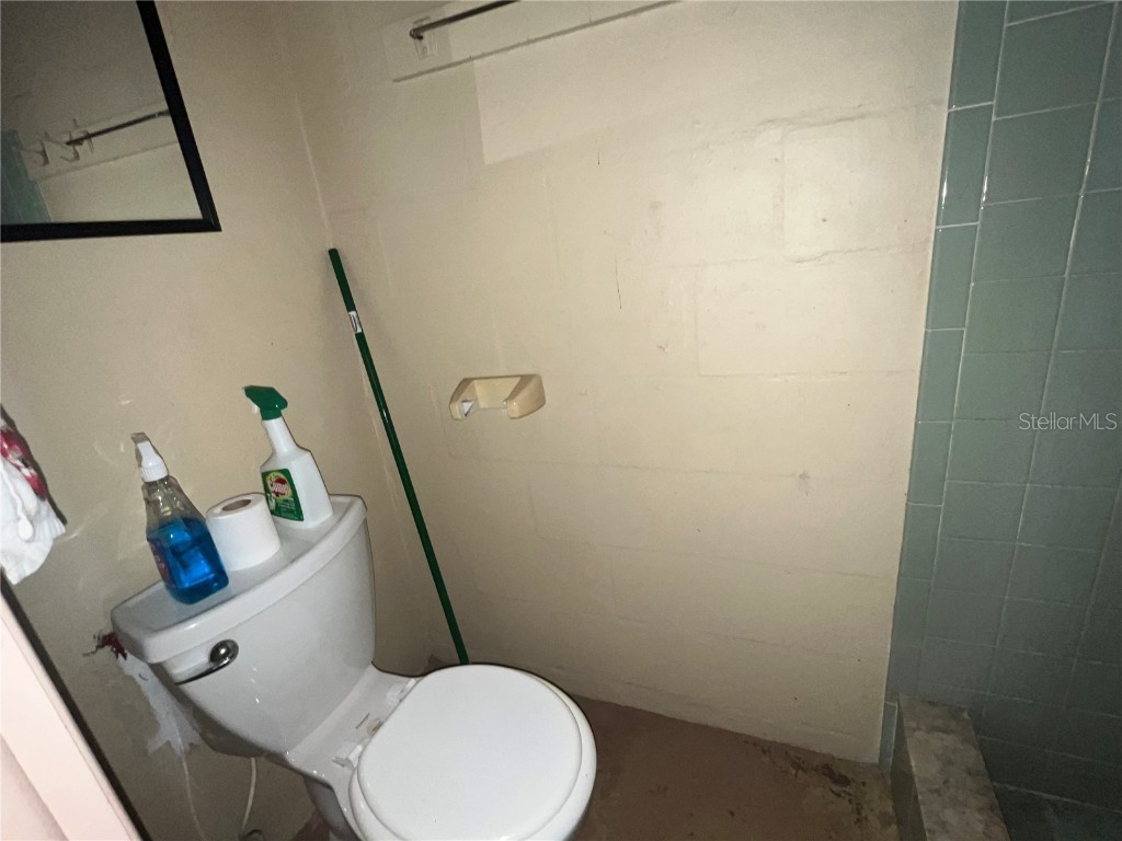 8834 108th Lane Seminole FL 33772 TB8437558 image35