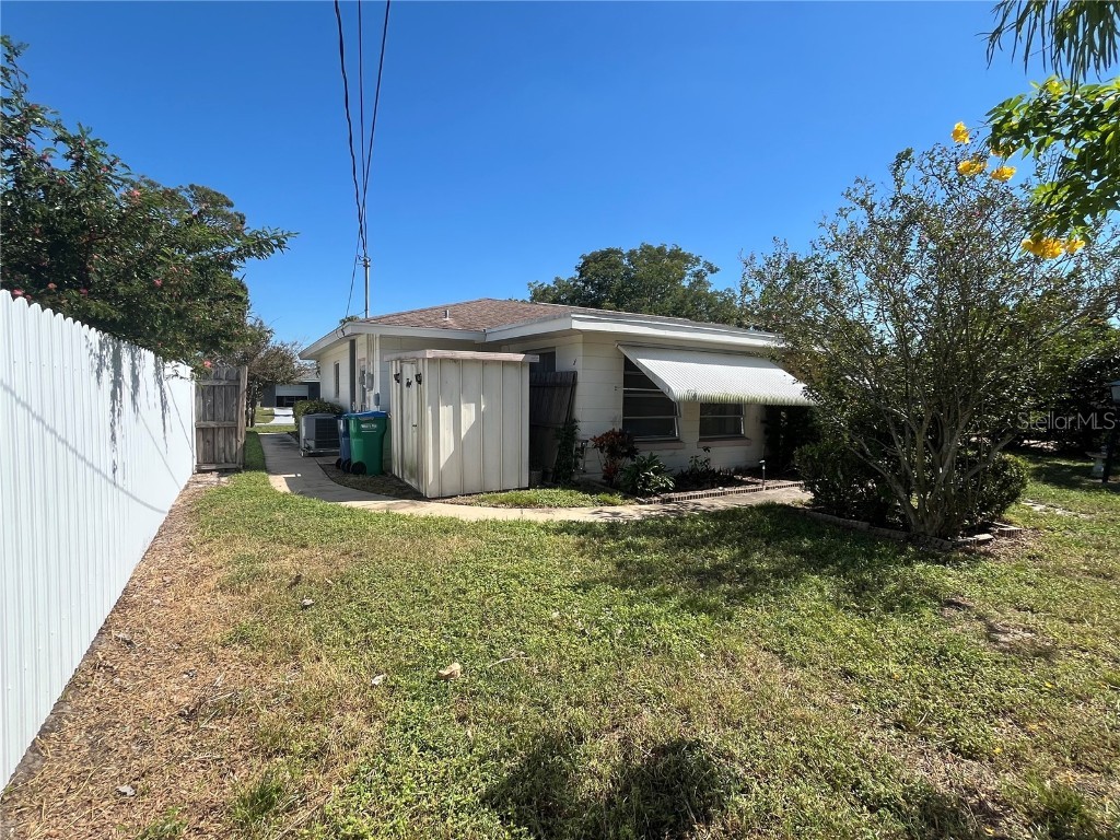 8834 108th Lane Seminole FL 33772 TB8437558 image40