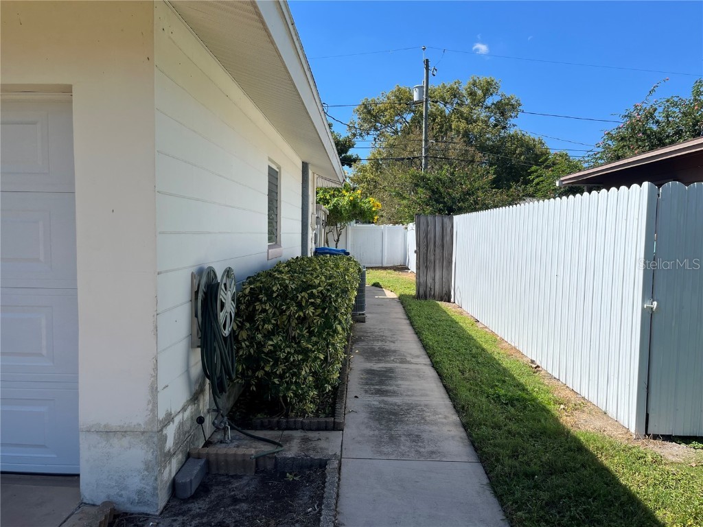 8834 108th Lane Seminole FL 33772 TB8437558 image7