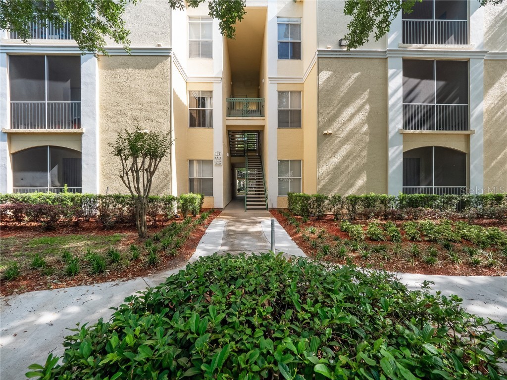 8834 Dunes Court #304 Kissimmee FL 34747 O6195630 image1