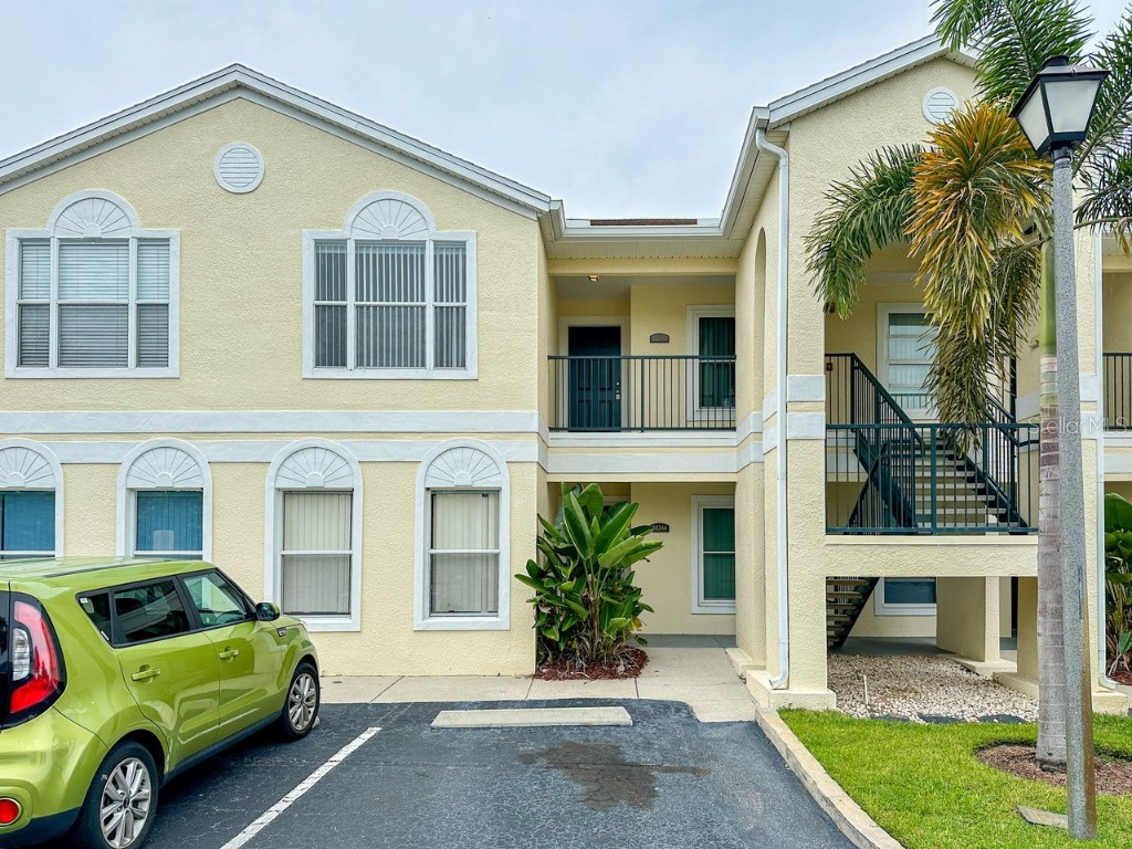 8834 Grand Palms Circle #B Kissimmee FL 34747 S5132884 image1