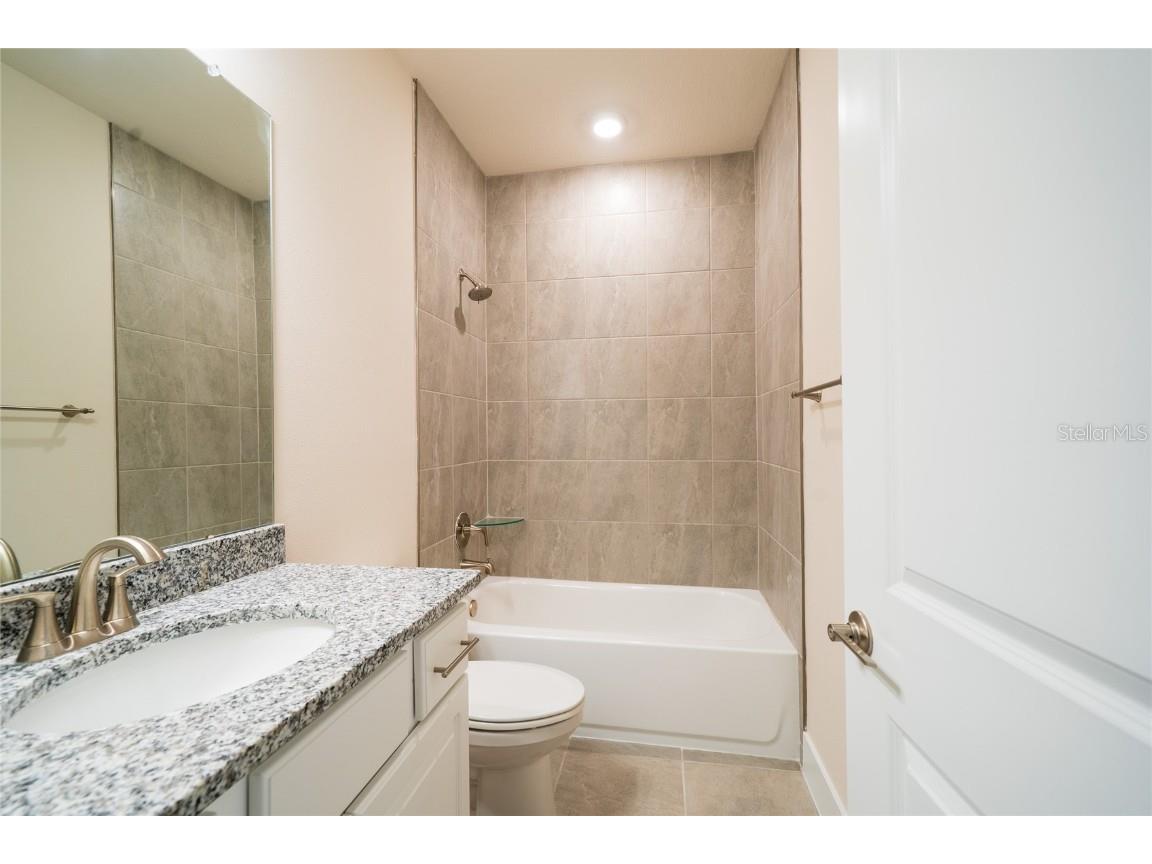 8834 Sanders Tree Loop Wesley Chapel FL 33545 TB8388543 image41