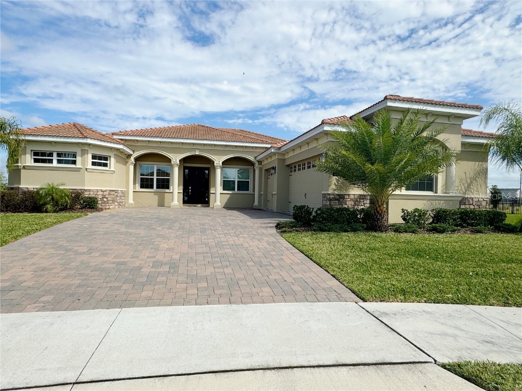 8835 Fallen Oak Drive Davenport FL 33896 O6185793 image1