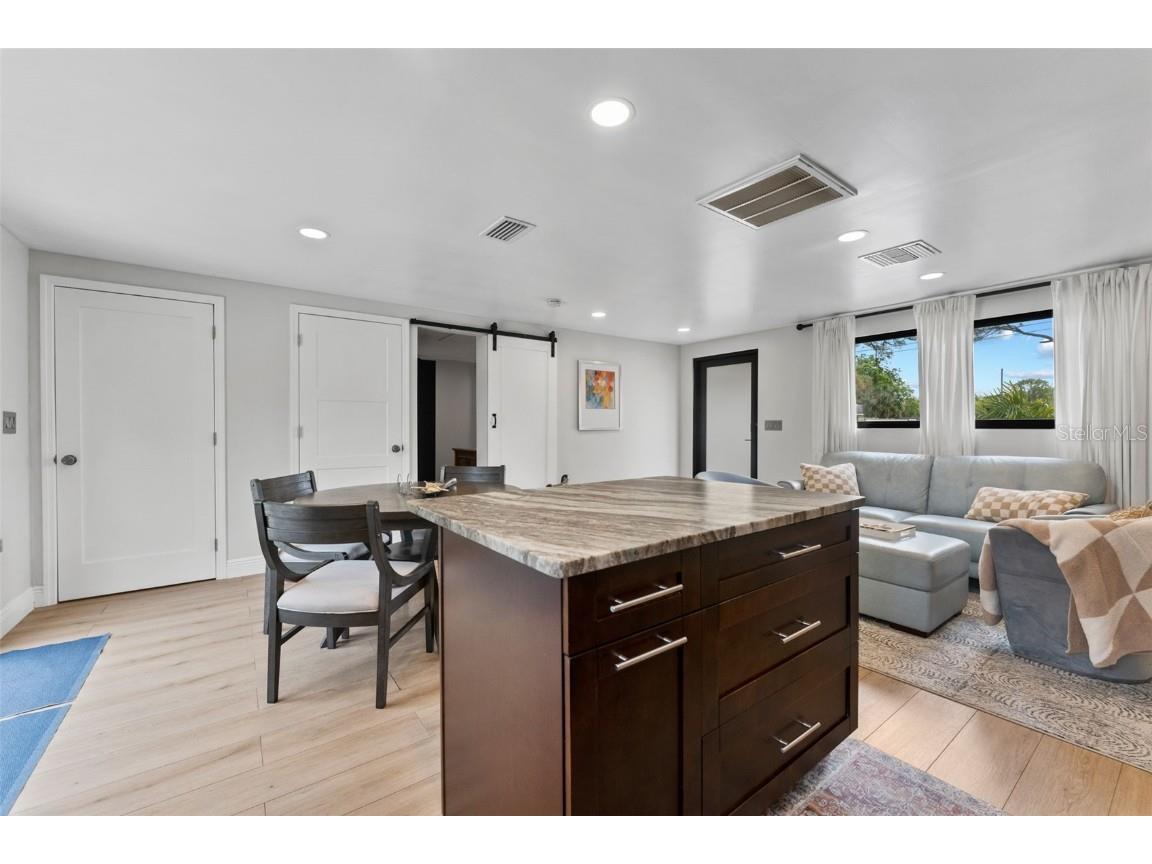 8835 W Patterson Street Tampa FL 33615 TB8429666 image11