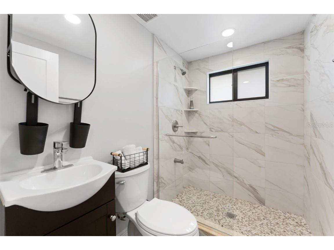 8835 W Patterson Street Tampa FL 33615 TB8429666 image20