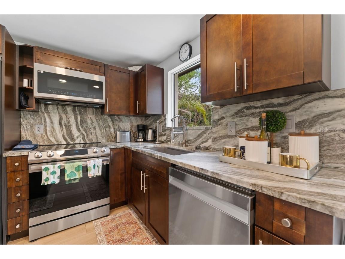 8835 W Patterson Street Tampa FL 33615 TB8429666 image9