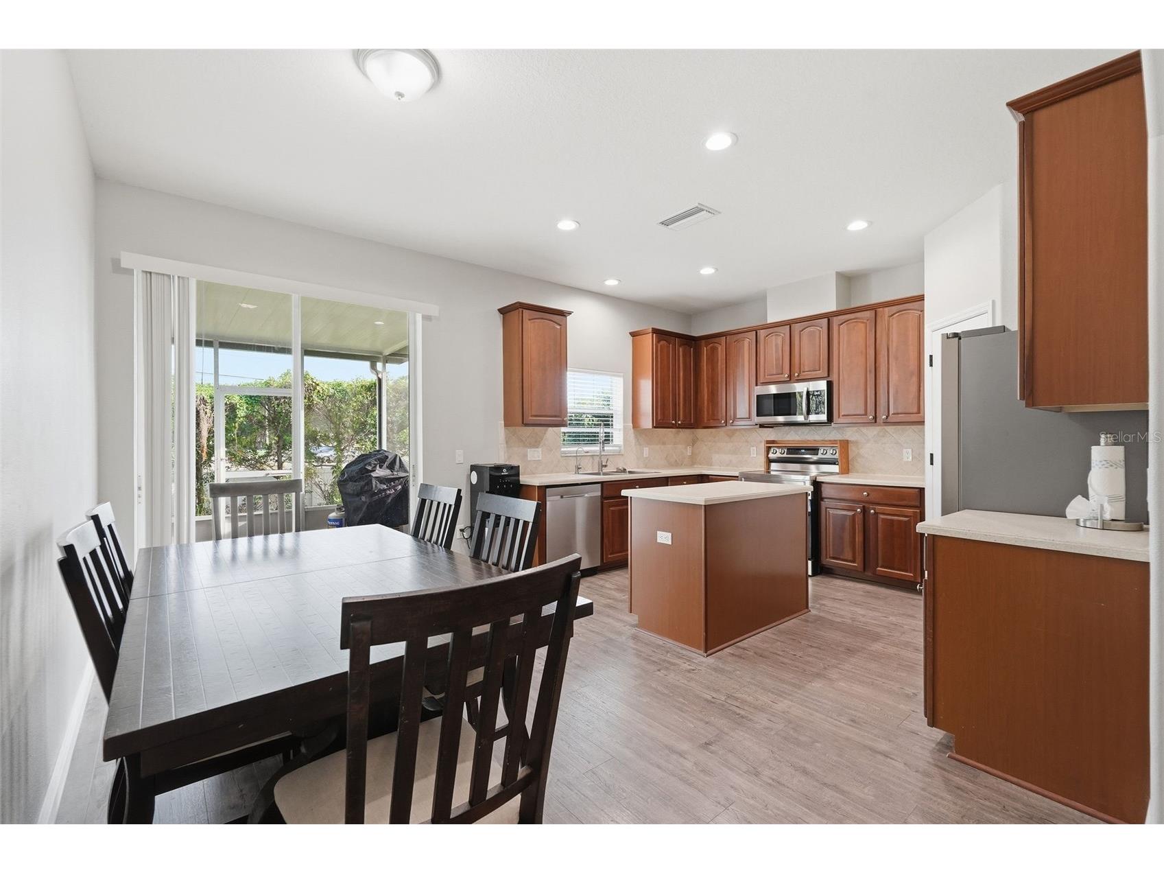 8836 Cameron Crest Drive Tampa FL 33626 TB8512553 image16
