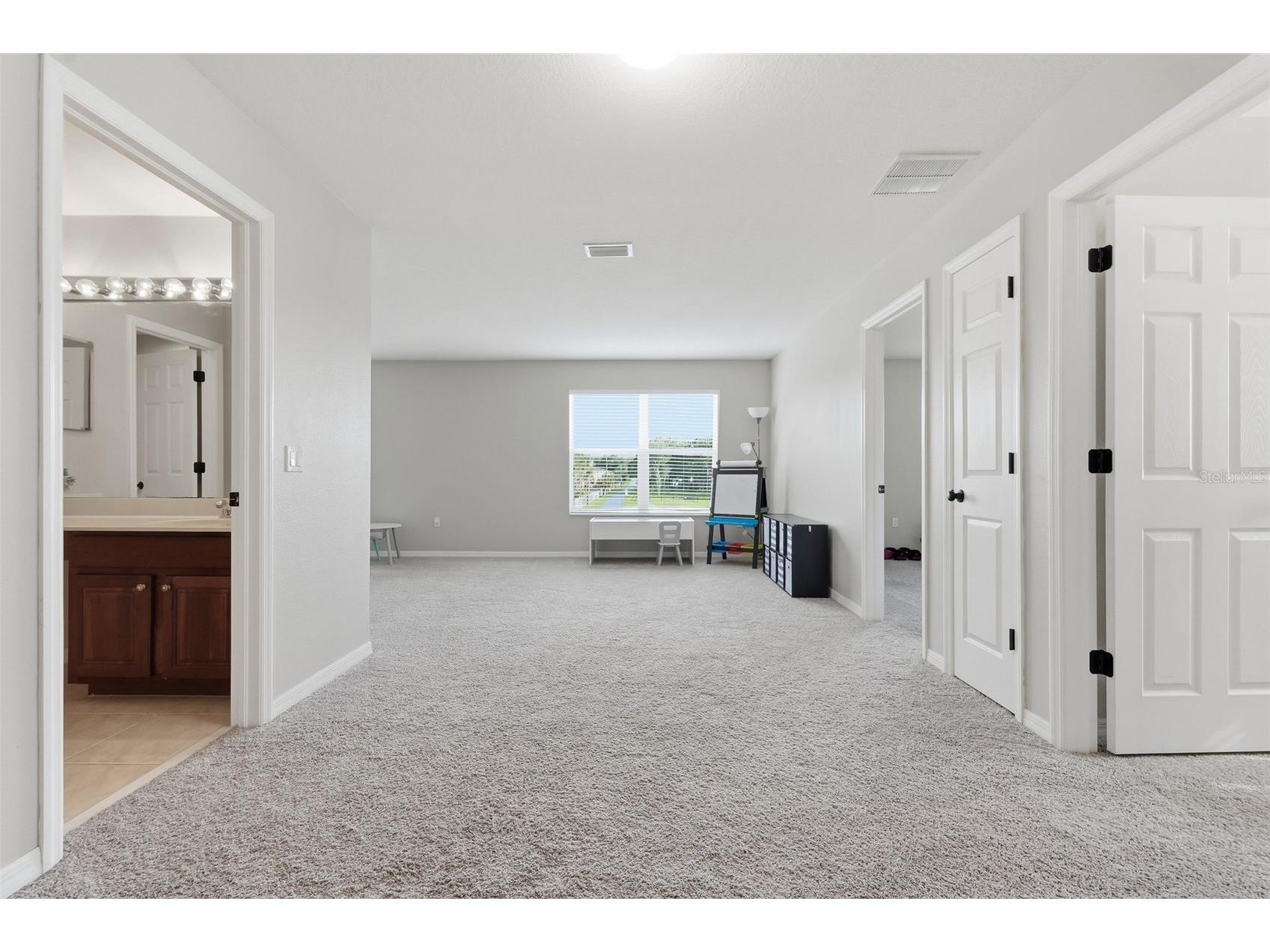 8836 Cameron Crest Drive Tampa FL 33626 TB8512553 image30