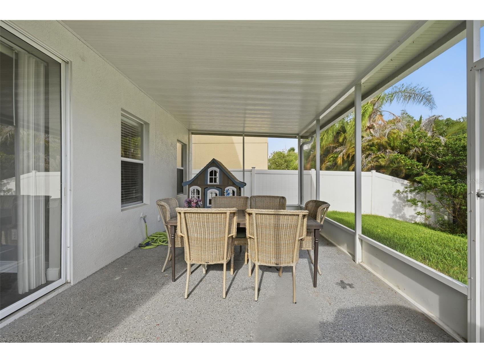 8836 Cameron Crest Drive Tampa FL 33626 TB8512553 image45