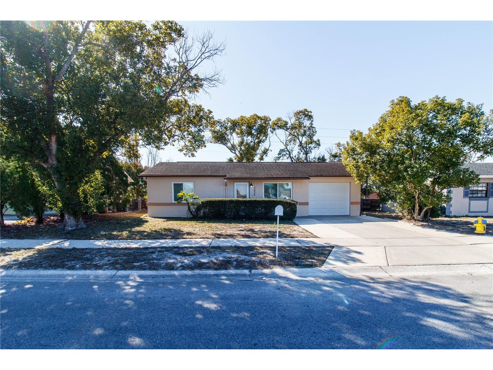 8836 Huntsman Lane Port Richey FL 34668 TB8474674 image1