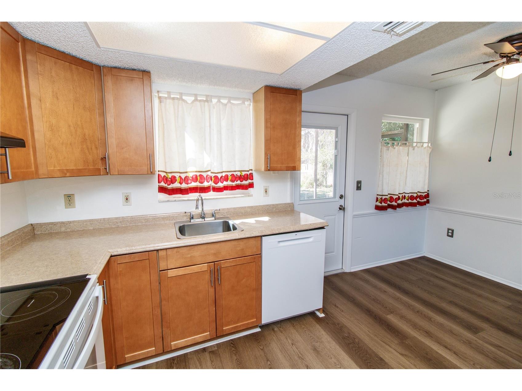 8836 Huntsman Lane Port Richey FL 34668 TB8474674 image6