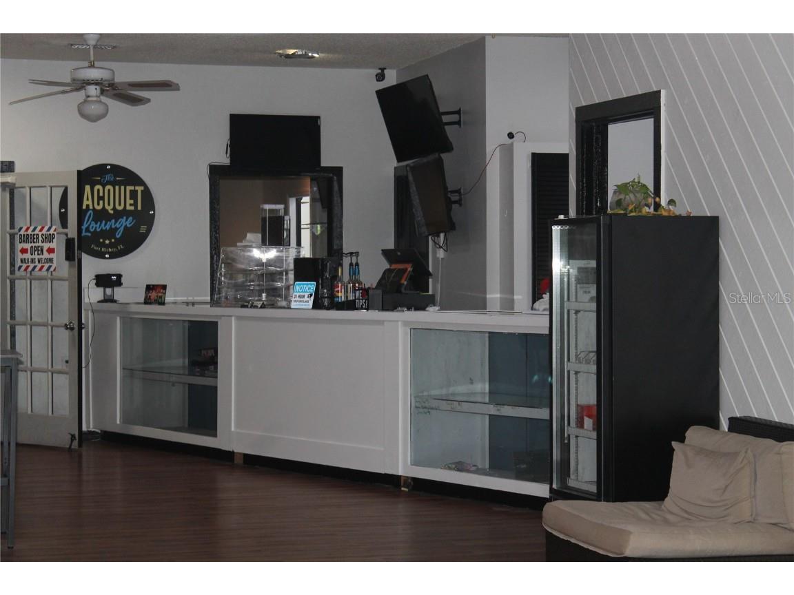 8836 Us Highway 19 #CAFE Port Richey FL 34668 TB8370203 image4