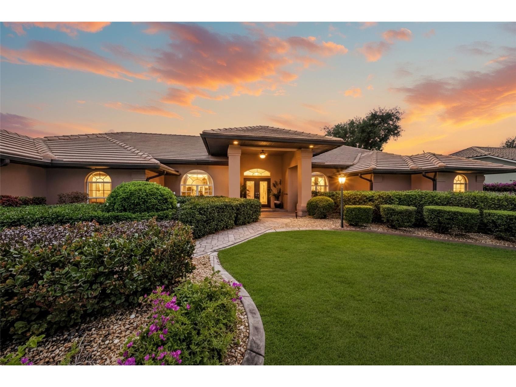 8838 Wild Dunes Drive Sarasota FL 34241 A4692498 image2