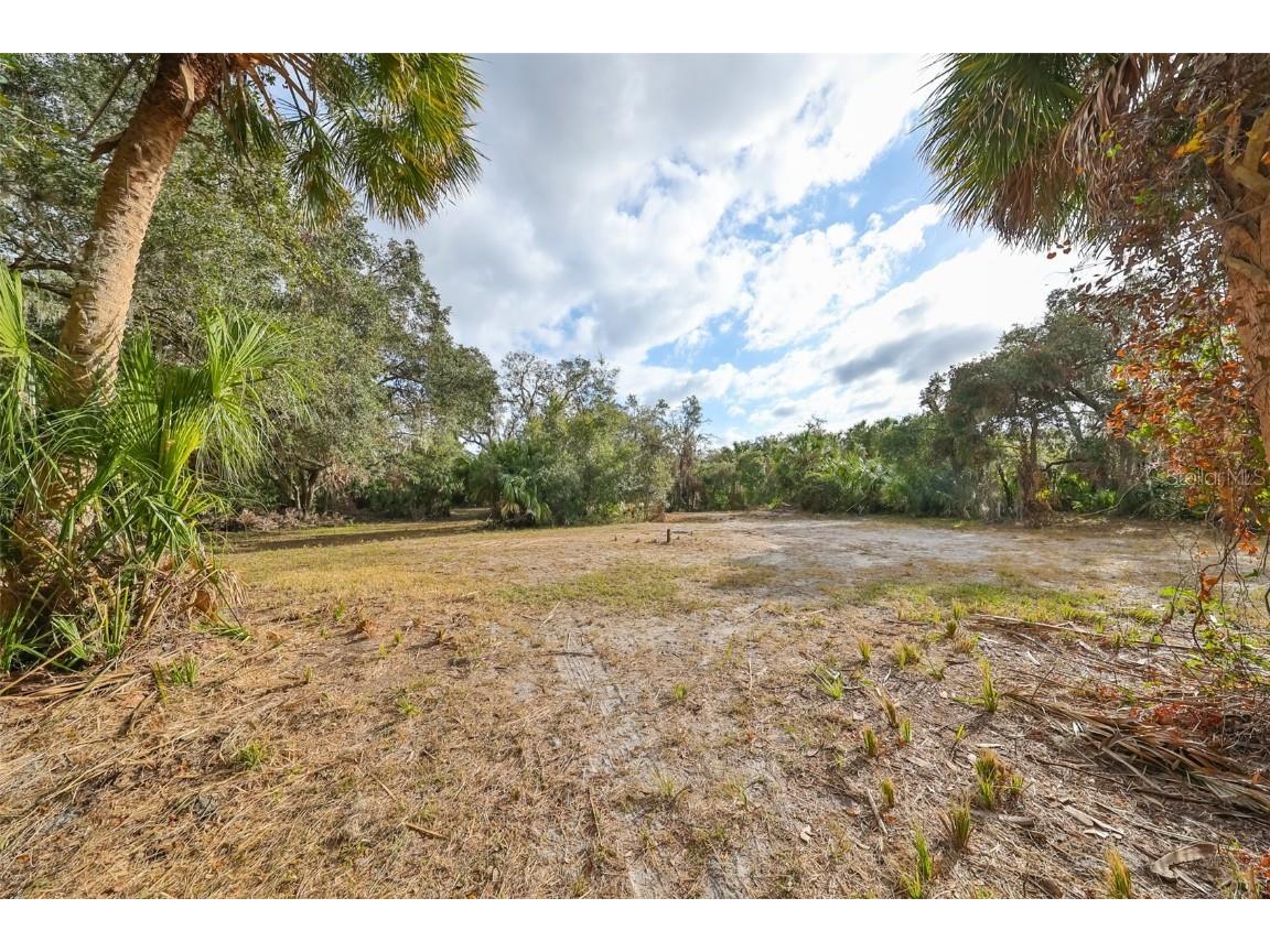 8839 Richmond Street Gibsonton FL 33534 TB8327503 image24