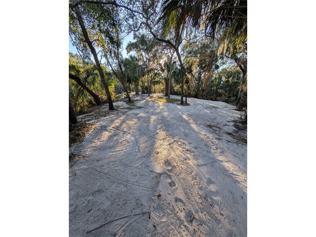 8839 Richmond Street Gibsonton FL 33534 TB8327503 image37