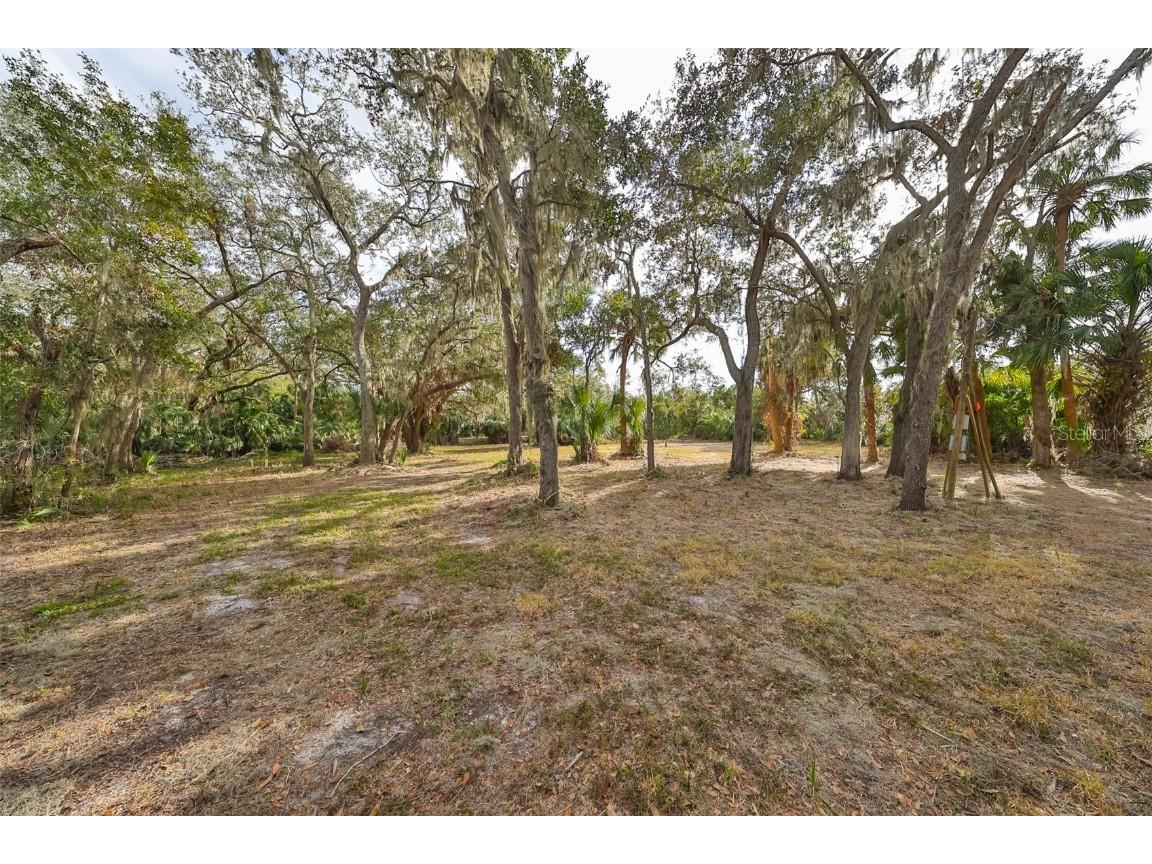 8839 Richmond Street Gibsonton FL 33534 TB8327503 image4