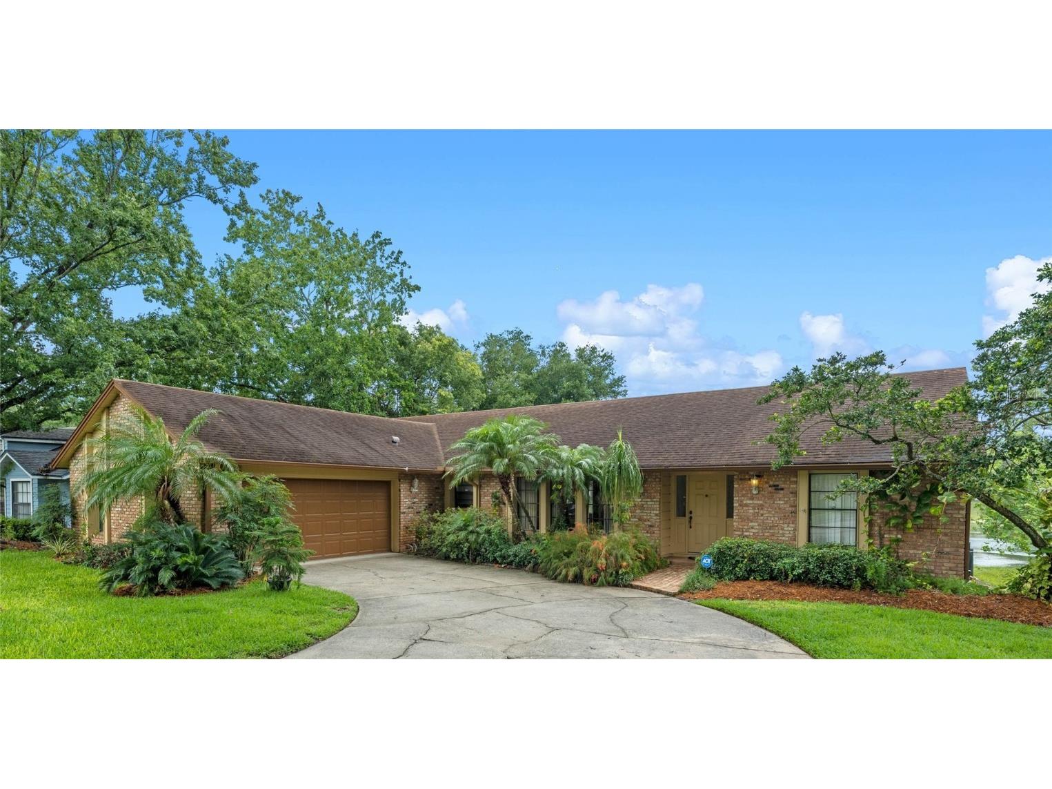 8839 Rose Hill Dr Orlando FL 32818 O6216692 image1