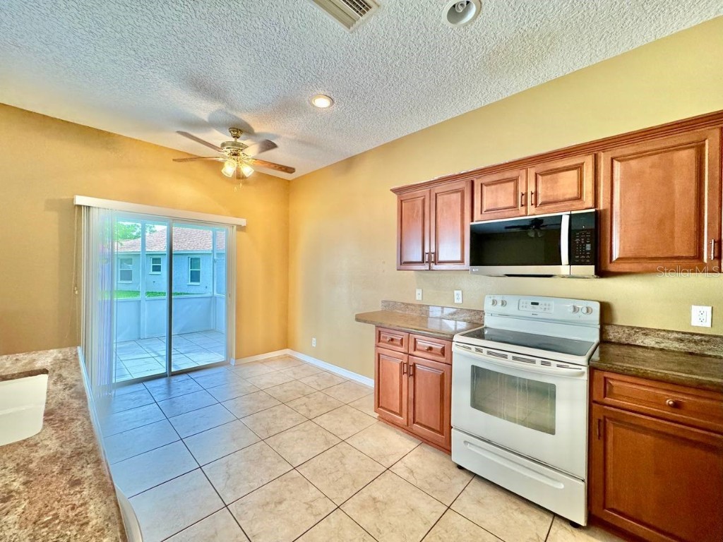 884 Addison Drive NE Saint Petersburg FL 33716 TB8430905 image11
