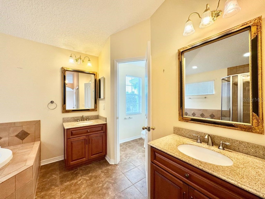 884 Addison Drive NE Saint Petersburg FL 33716 TB8430905 image25