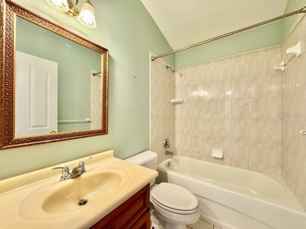 884 Addison Drive NE Saint Petersburg FL 33716 TB8430905 image35