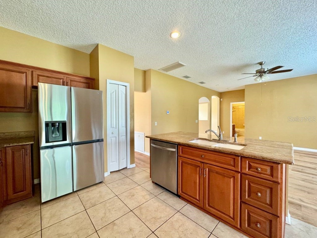 884 Addison Drive NE Saint Petersburg FL 33716 TB8430905 image9