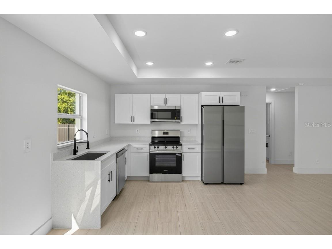 884 Chemstrand Street E Lehigh Acres FL 33974 O6350788 image8