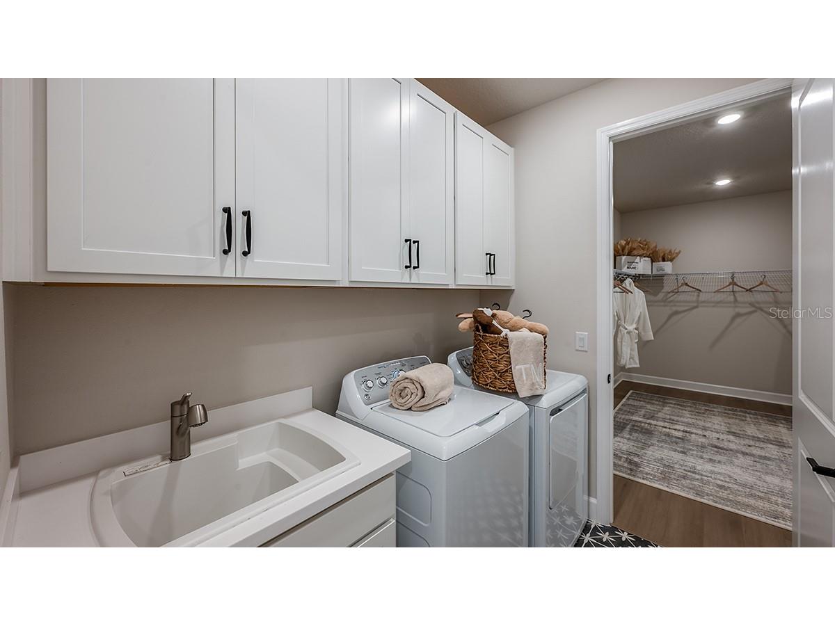 884 Steel Drive Apollo Beach FL 33572 TB8513543 image23