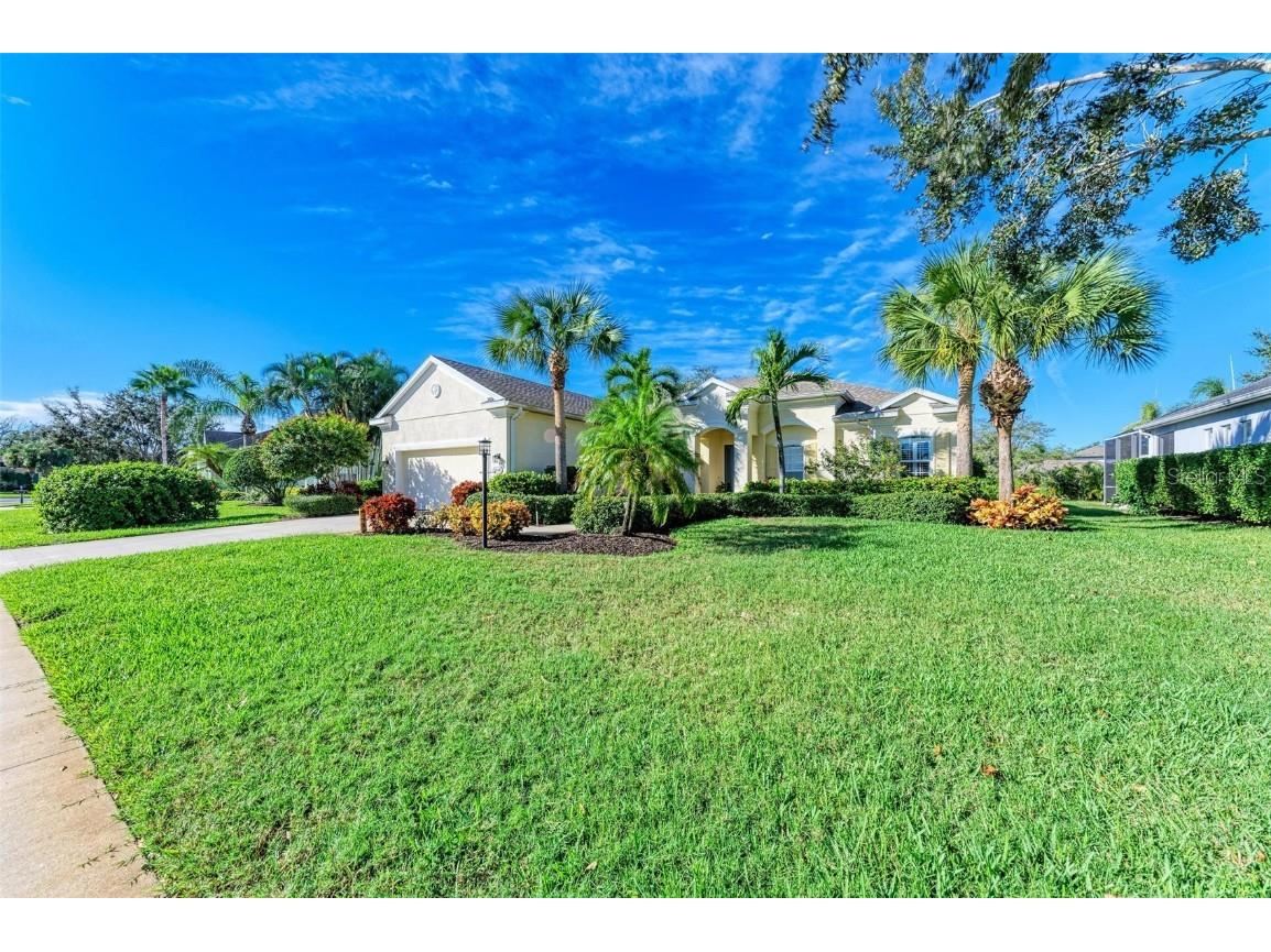 8840 17th Avenue Circle Nw Bradenton Fl 34209 Circle NW Bradenton FL 34209 A4590575 image1