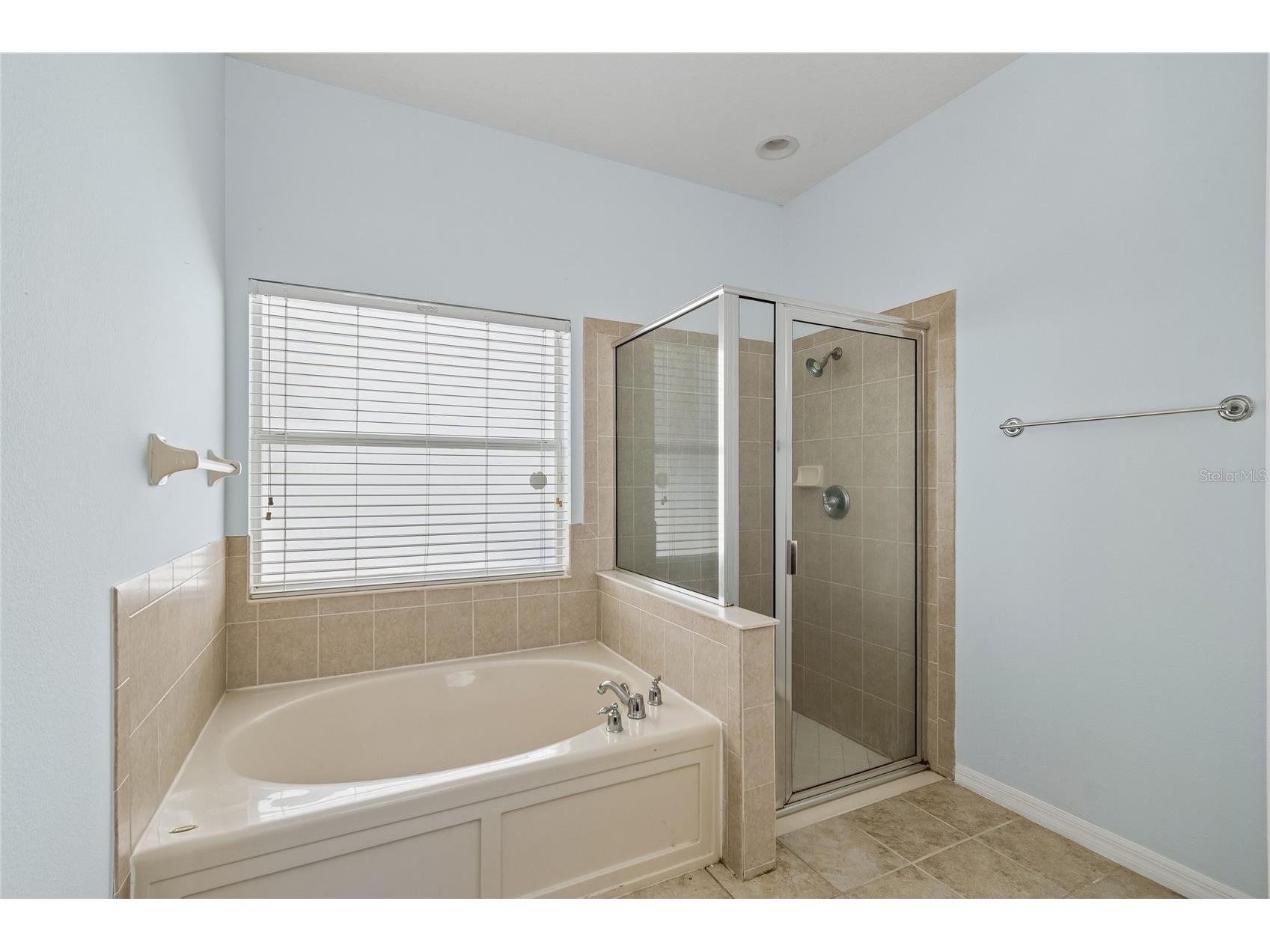 8840 Cameron Crest Drive Tampa FL 33626 TB8495082 image12