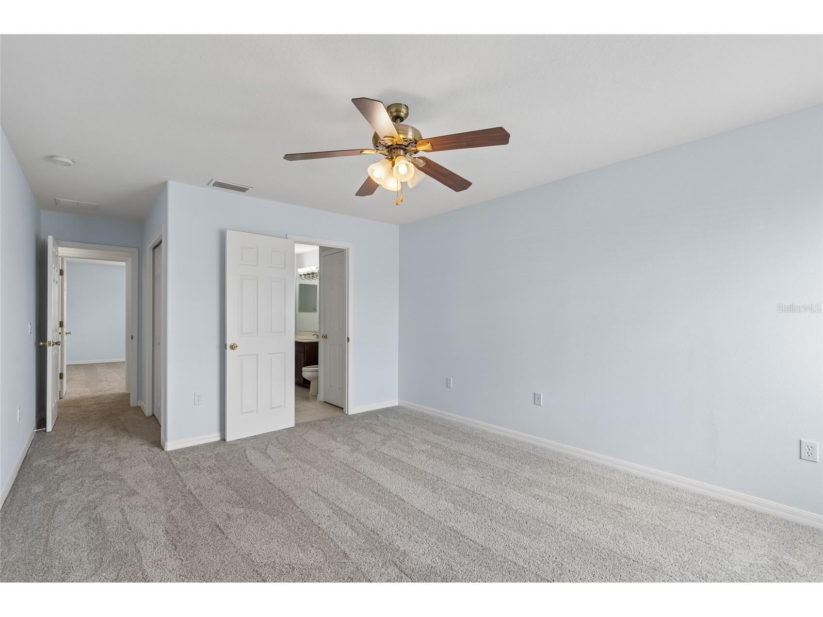 8840 Cameron Crest Drive Tampa FL 33626 TB8495082 image19