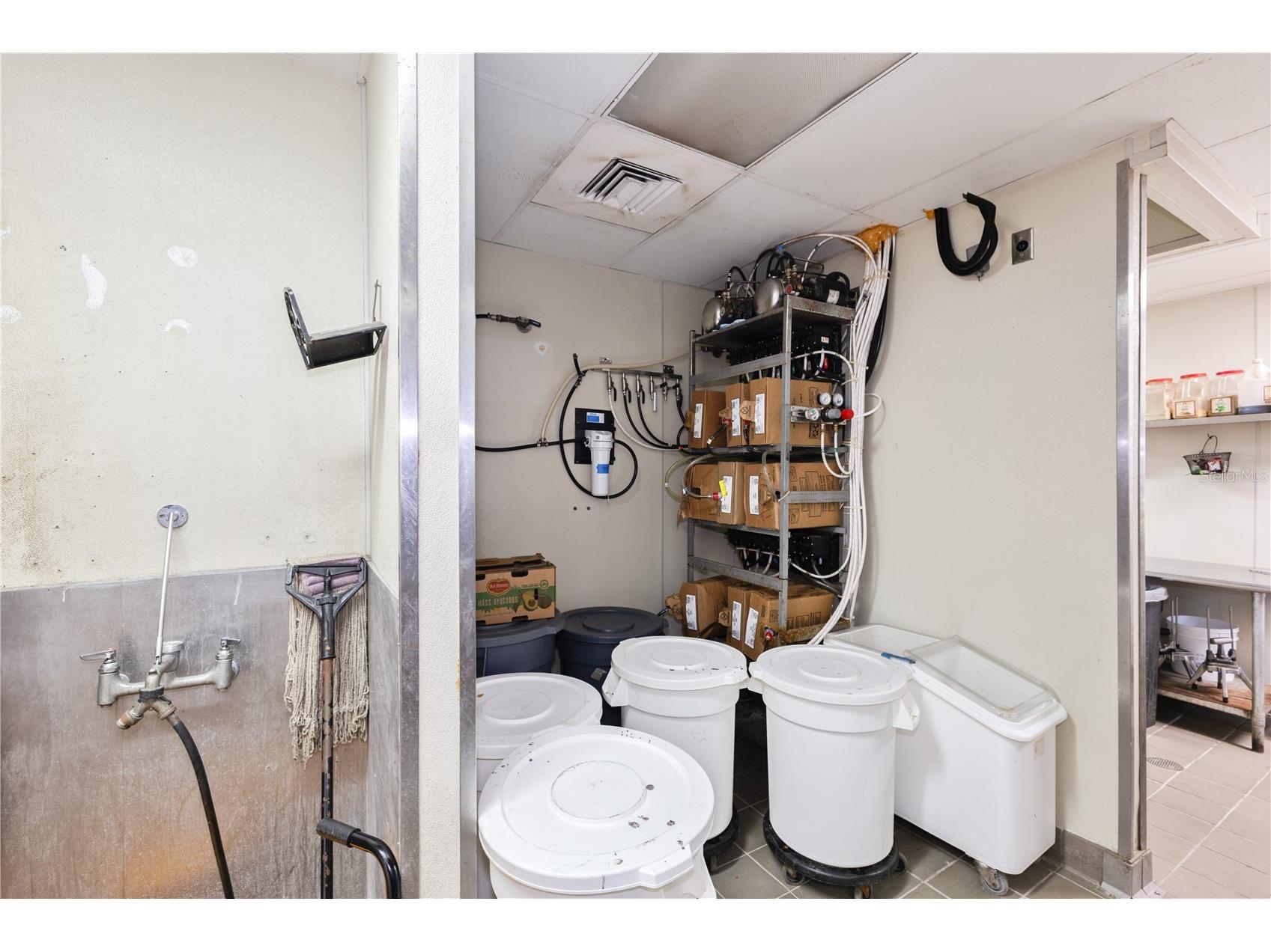 8841 Commodity Circle Orlando FL 32819 O6407897 image34