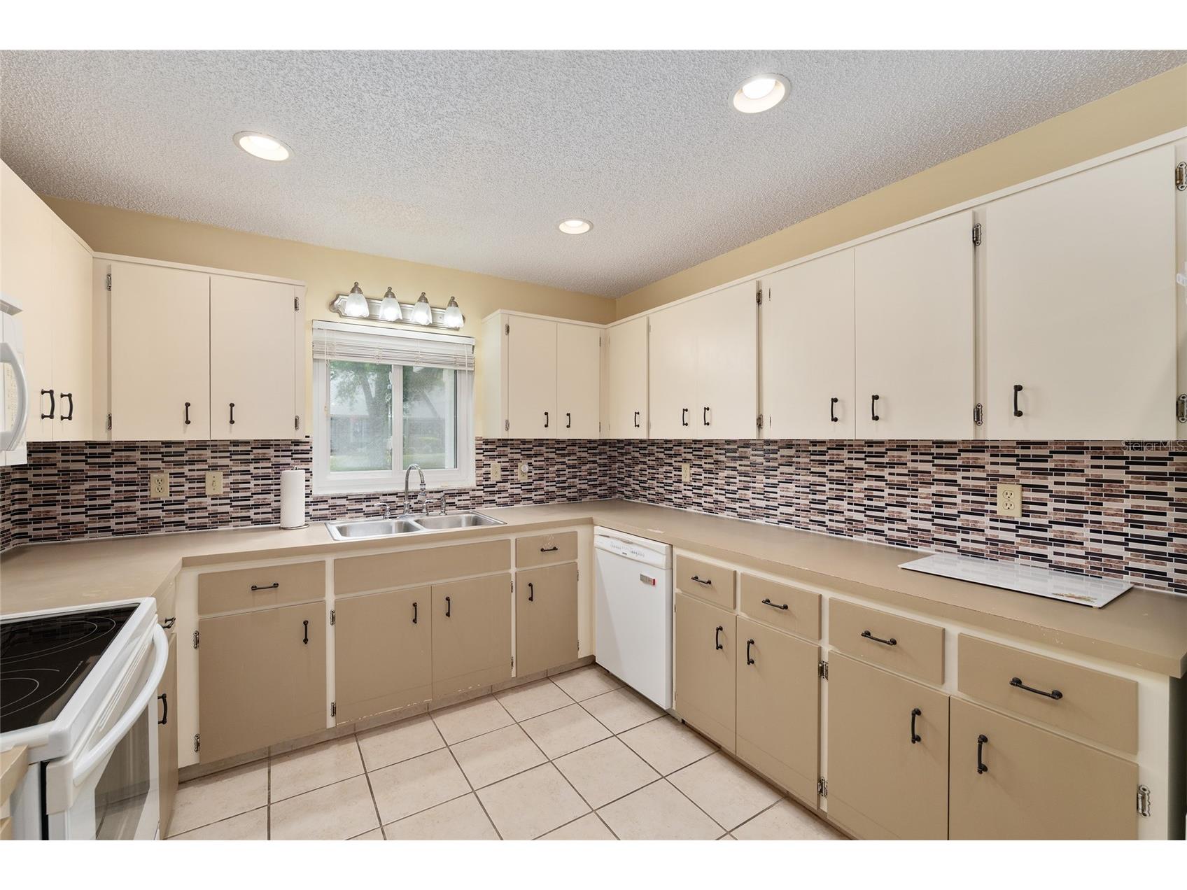 8841 SW 91st Street #B Ocala FL 34481 OM722187 image26