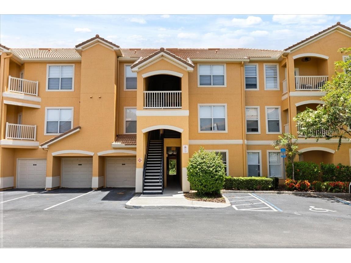 8842 Villa View Circle #207 Orlando FL 32821 O6323221 image1