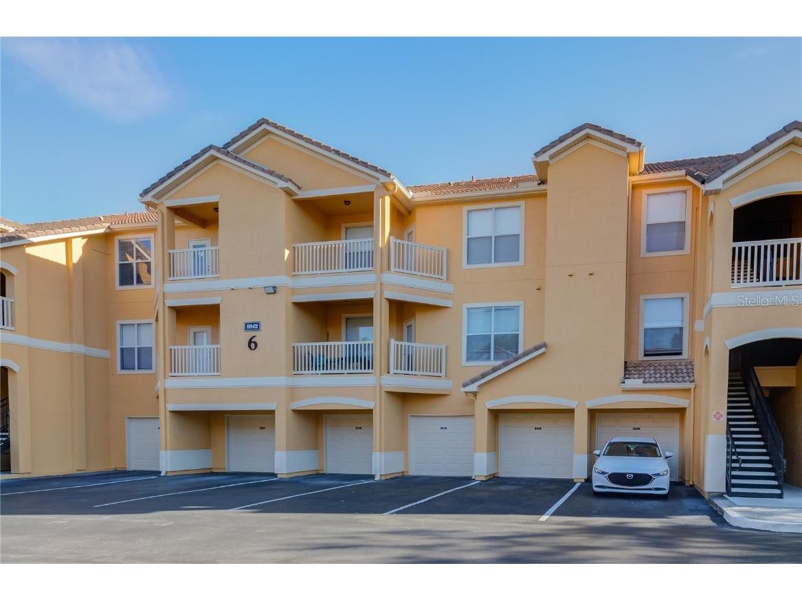 8842 Villa View Circle #3 Orlando FL 32821 O6174748 image1