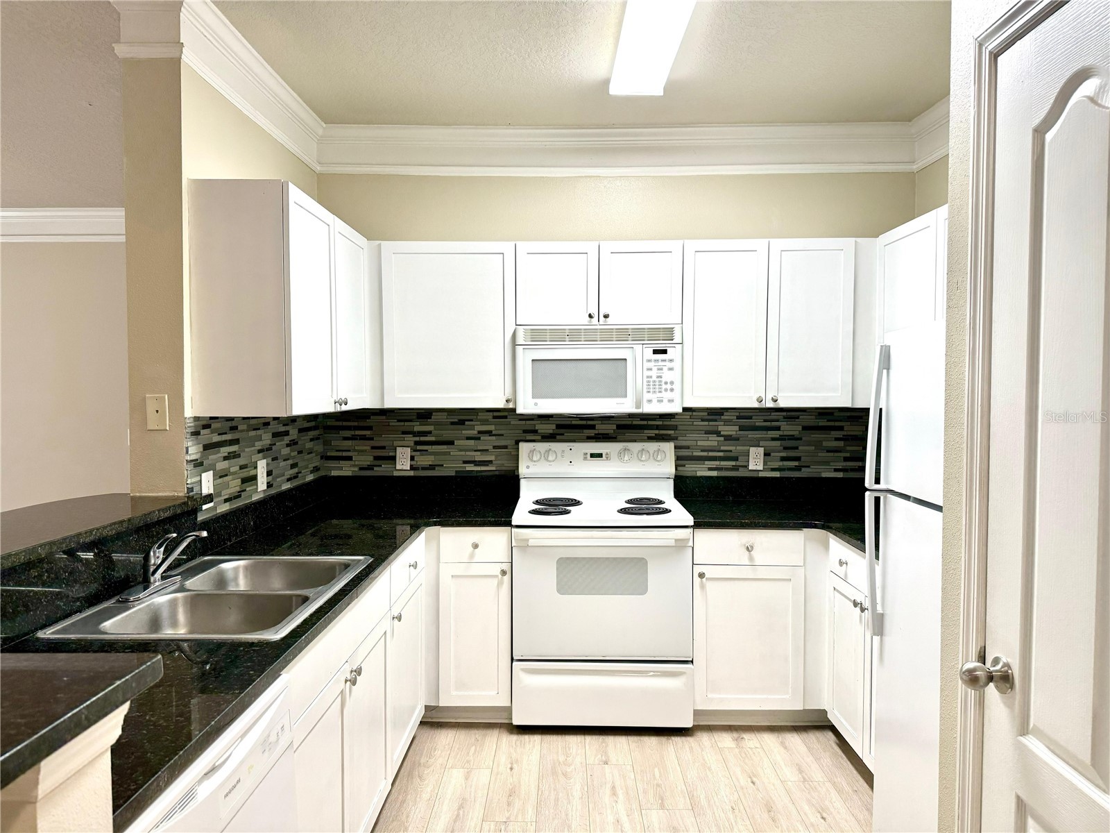 8842 Villa View Circle #3 Orlando FL 32821 O6378402 image4
