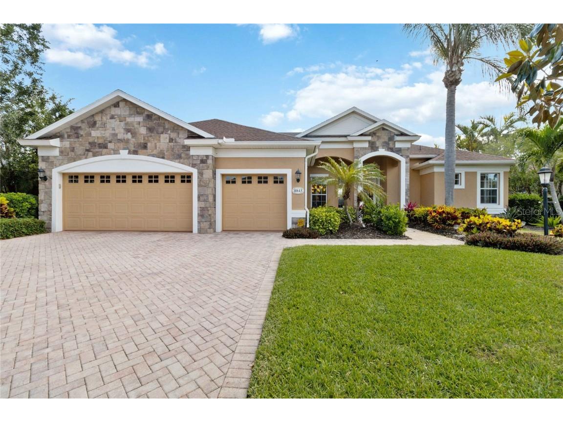 8843 17th Avenue Circle NW Bradenton FL 34209 A4568735 image1