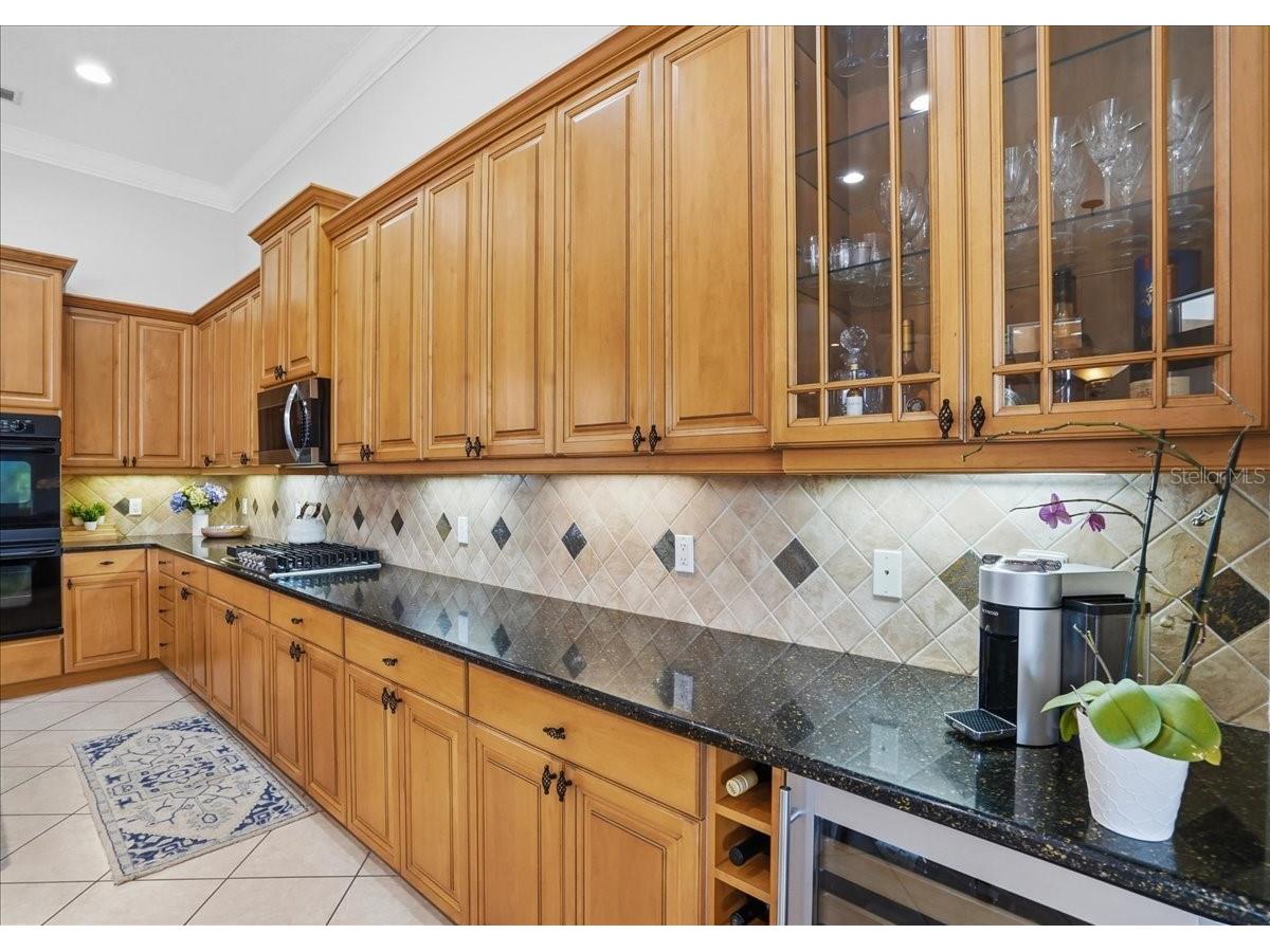 8843 17th Avenue Circle NW Bradenton FL 34209 A4695304 image11