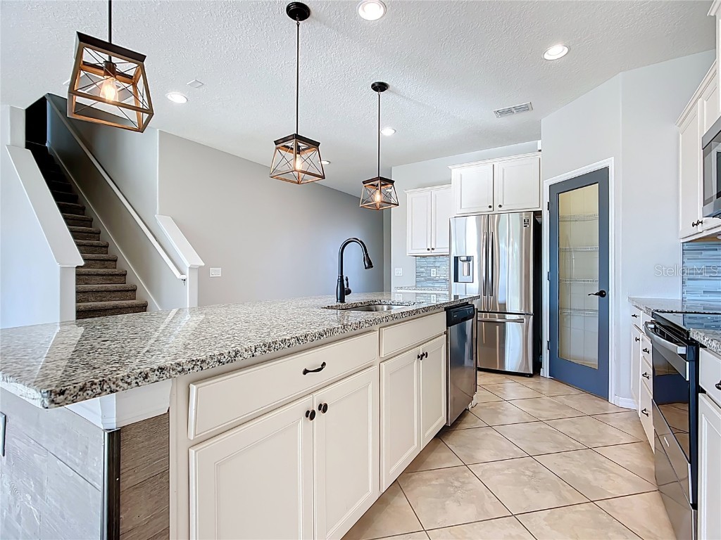 8843 Conway Road Polk City FL 33868 L4956179 image10