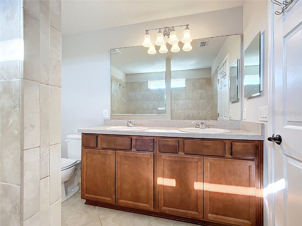 8843 Conway Road Polk City FL 33868 L4956179 image25