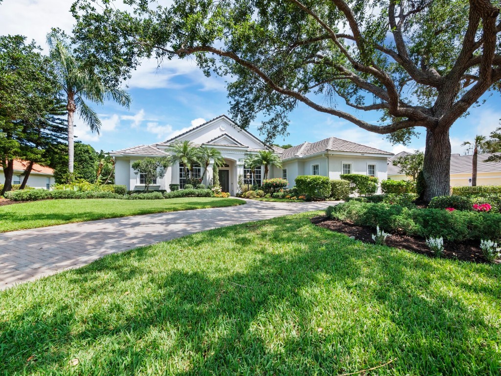 8844 Bloomfield Boulevard Sarasota FL 34238 A4570174 image1