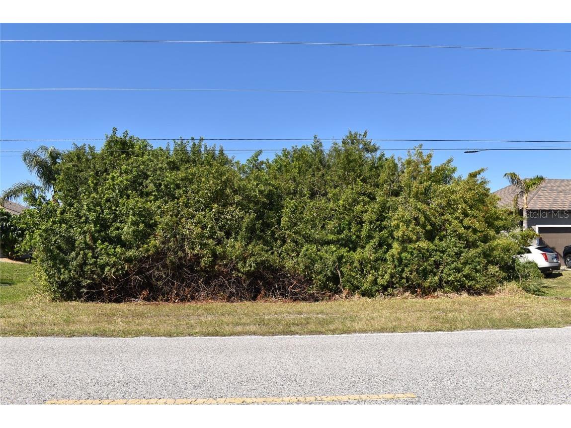 8845 Calumet Boulevard Port Charlotte FL 33981 C7488427 image1