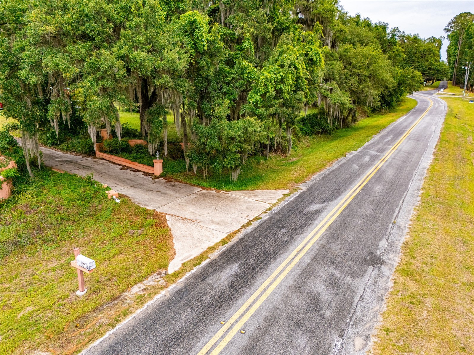 8845 NW 130th Street Reddick FL 32686 A4693749 image2