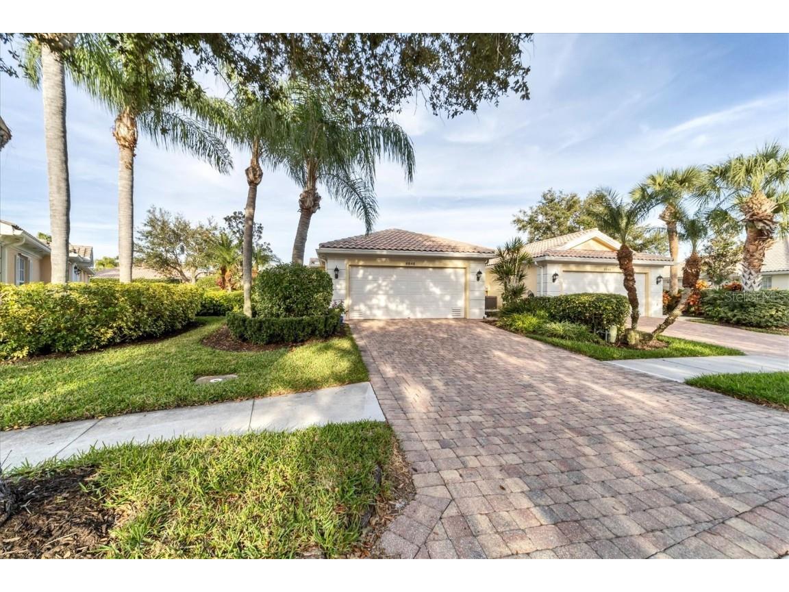 8846 Estepona Court Sarasota FL 34238 A4624631 image1