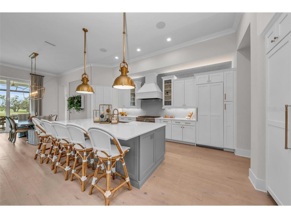 8847 Colonels Court Sarasota FL 34240 A4644165 image10